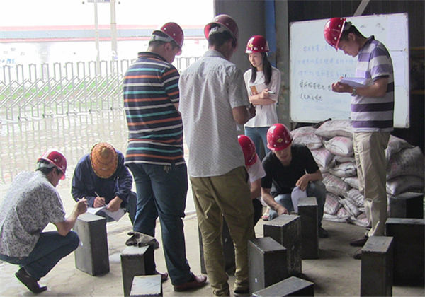 評委打分現(xiàn)場