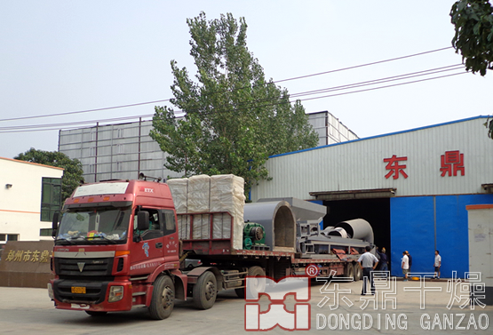 煤泥烘干機(jī)設(shè)備裝車完成